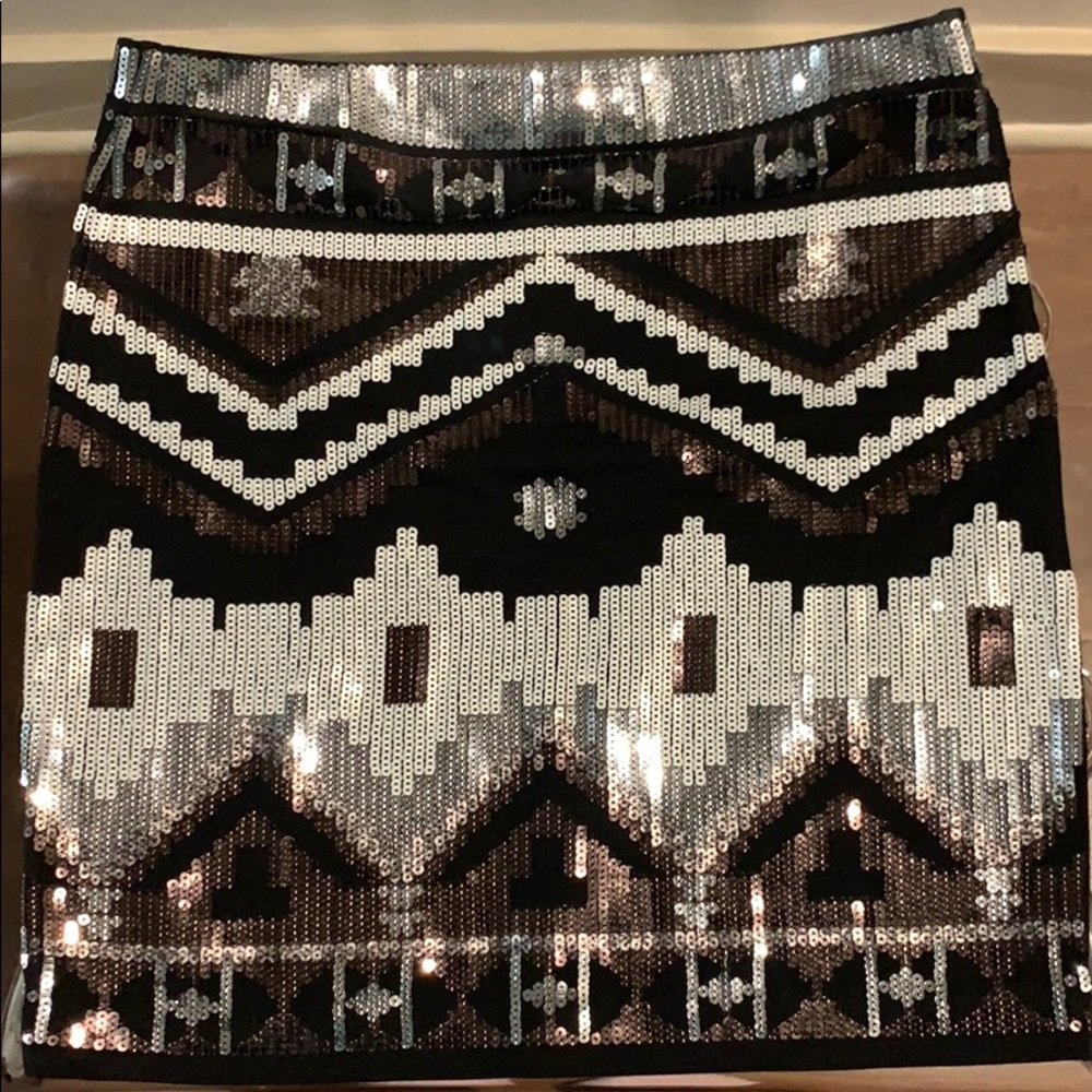 Sequin mini skirt from Express - Picture 3 of 3